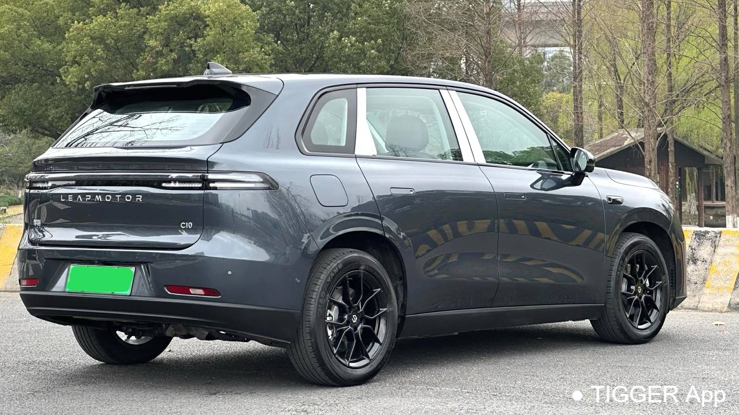 LEAP 2024 C10 530 LiDAR version