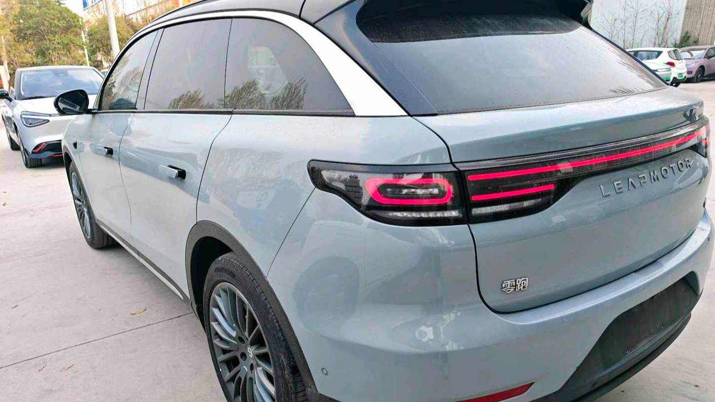 LEAP 2024 C11 Pure Electric 580 Premium Edition