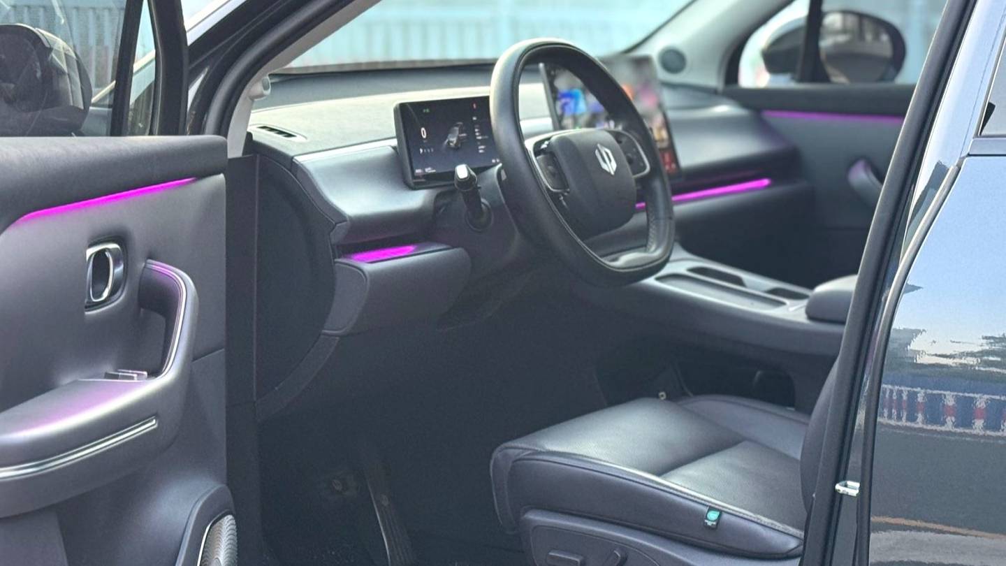 LEAP 2024 C16 Pure Electric 520 Premium Edition