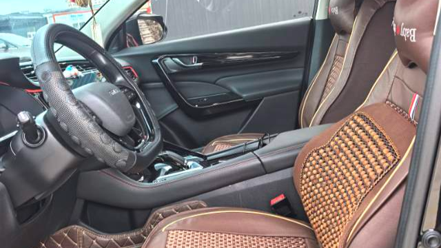 AEOLUS 2023 AX7 Mach version 1.5T DCT DF31