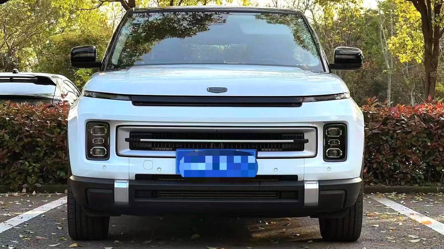 Geely 2023 ICON 1.5TD Chocolate Clever Edition