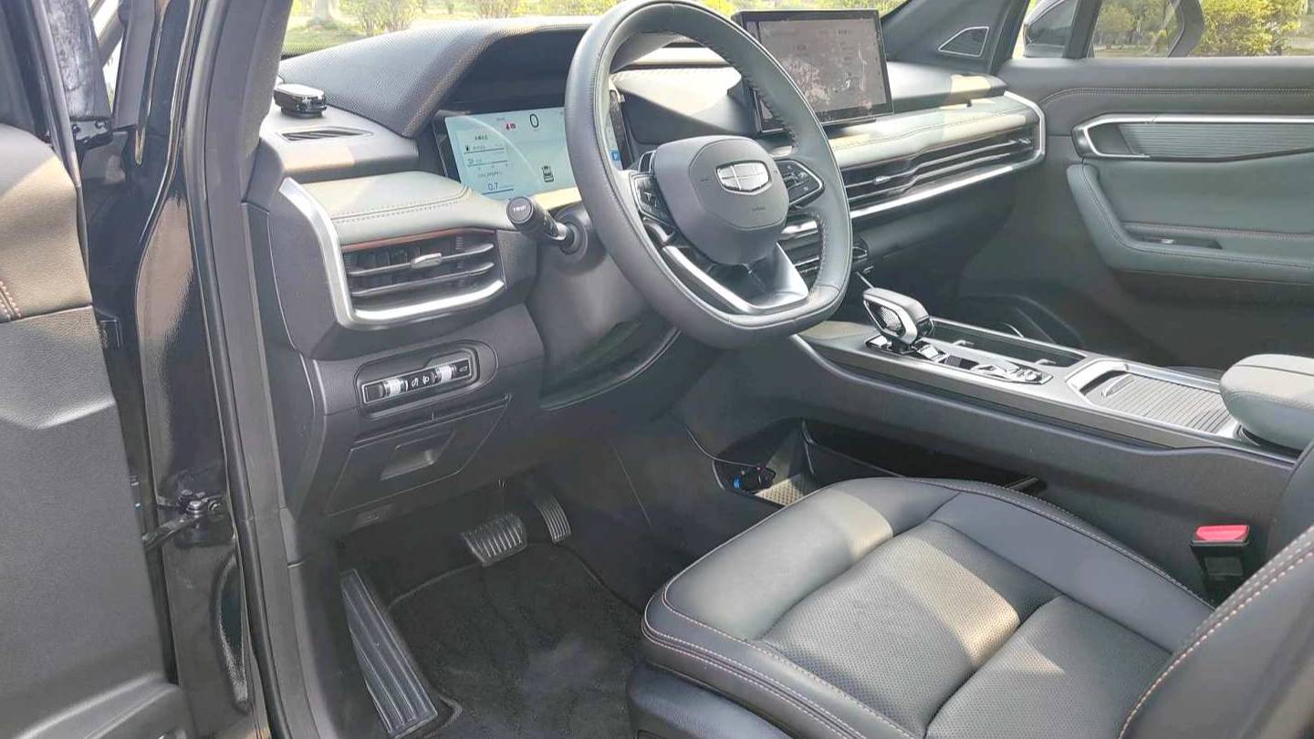 Geely 2023 Okavango 2.0T DCT Prestige Model