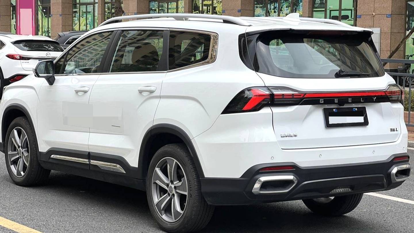 Geely 2024 Okavango 2.0T DCT flagship model