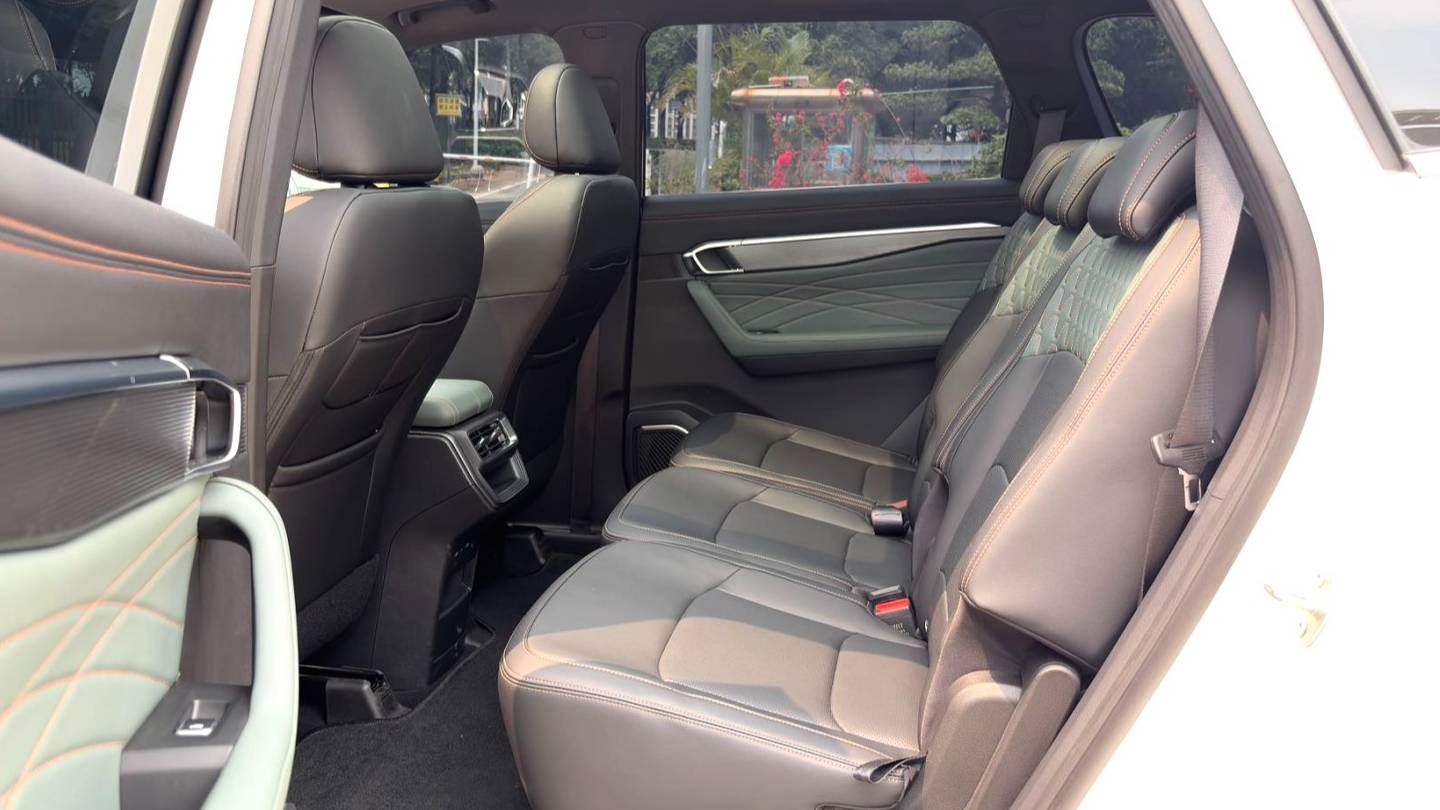 Geely 2024 Okavango 2.0T DCT Luxury Model