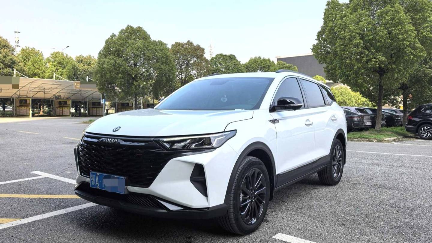 AEOLUS 2023 AX7 Mach version 1.5T DCT DF41