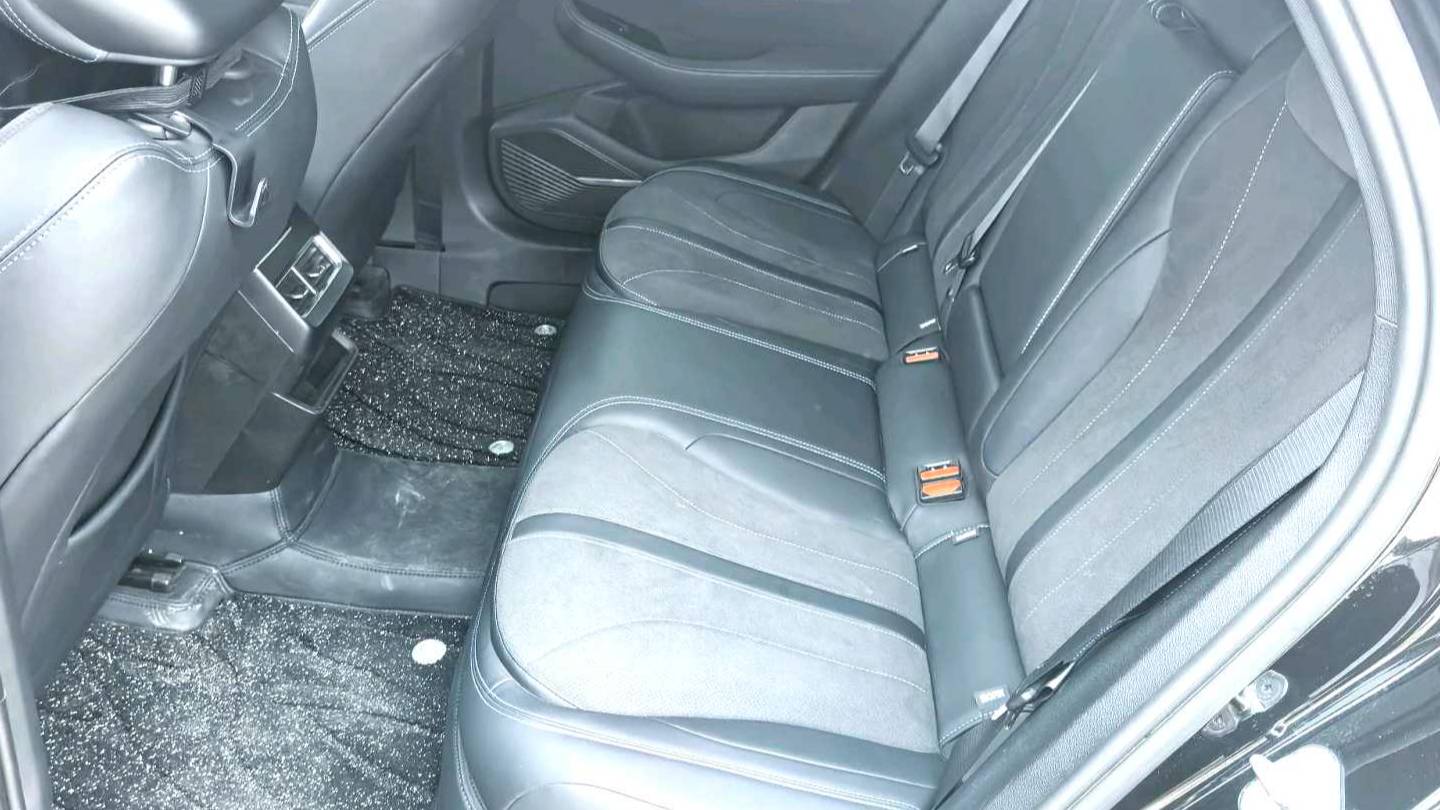 Geely 2025 PREFACE Dongfang Yao 2.0TD Moon Watching Edition