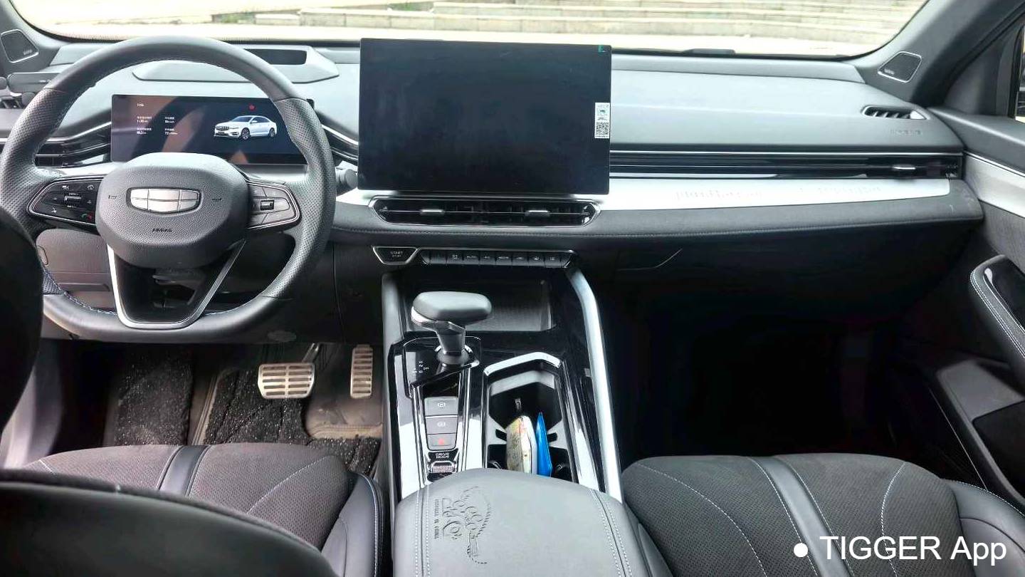 Geely 2025 PREFACE Dongfang Yao 2.0TD Moon Watching Edition