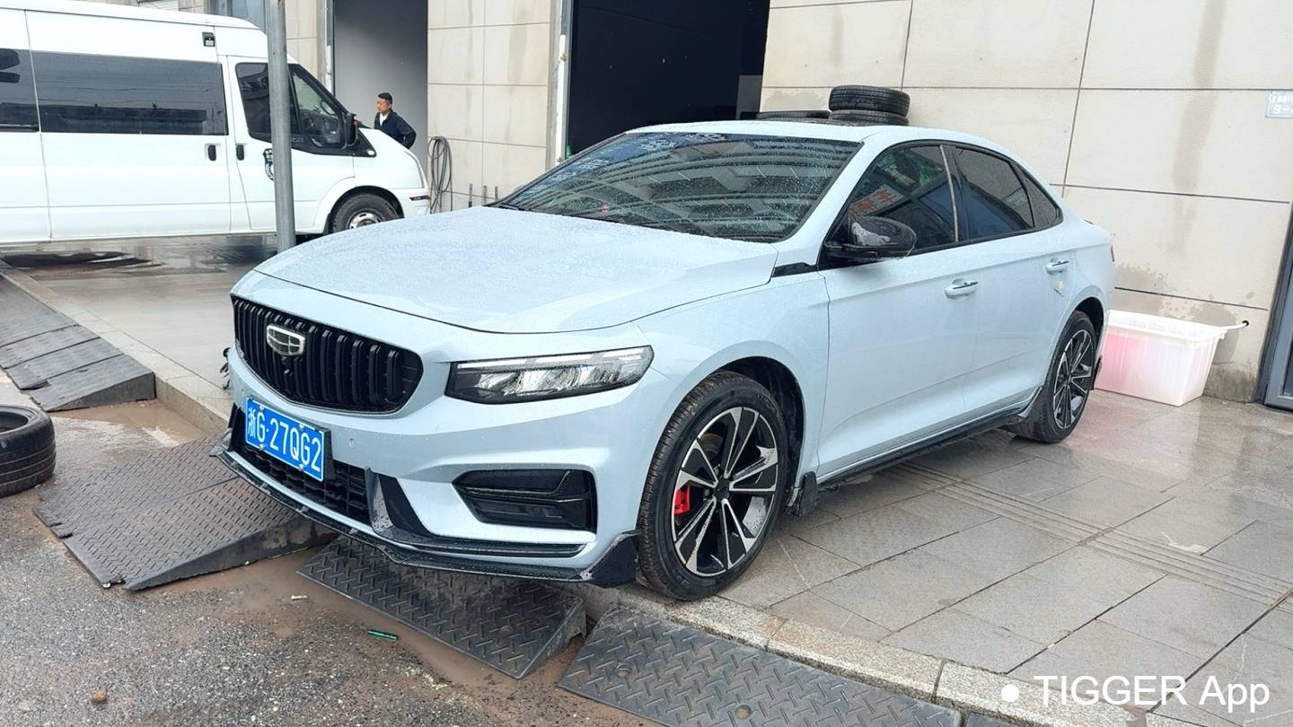 Geely 2023 PREFACE 2.0TD Time Space Edition