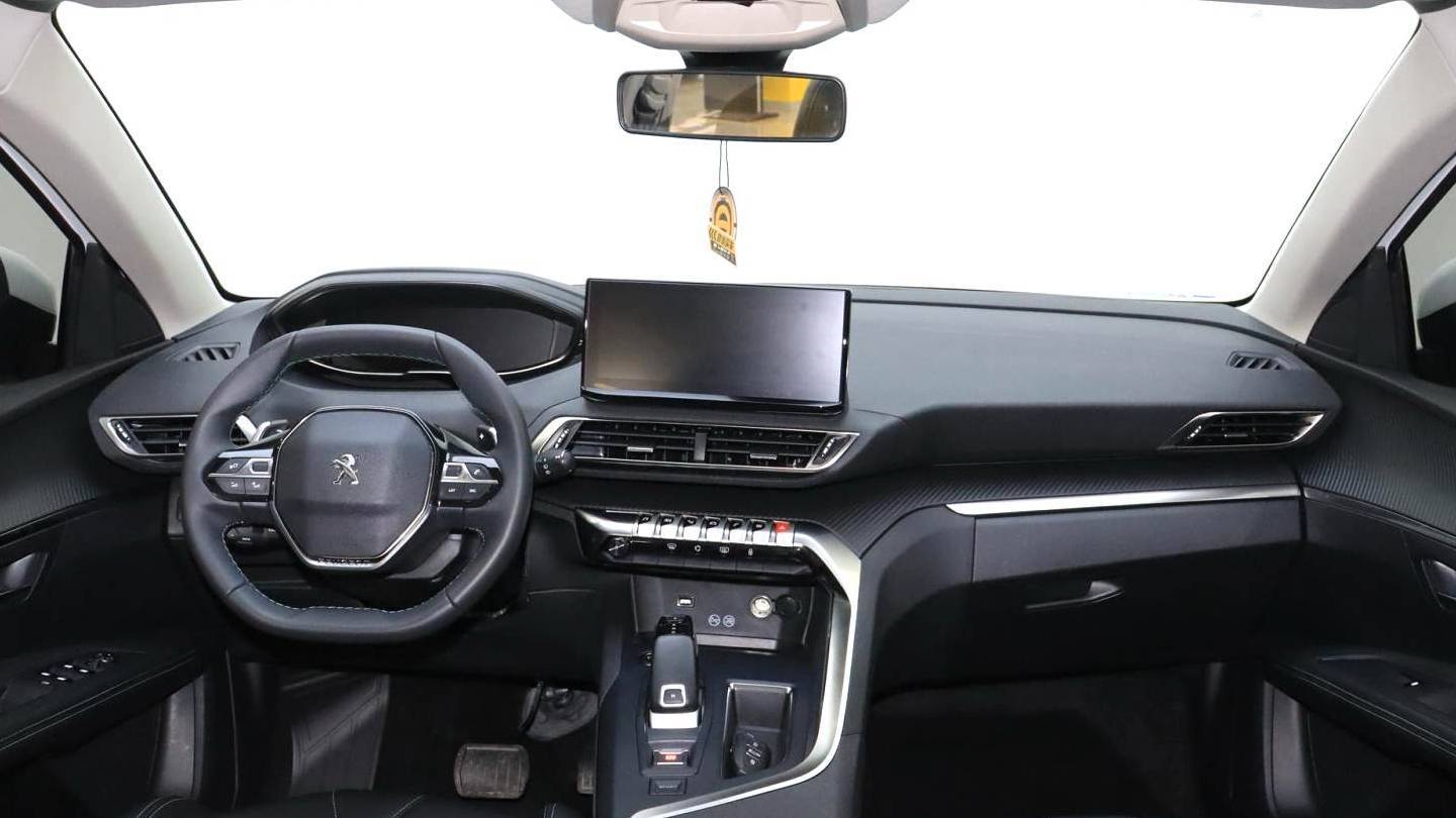 PEUGEOT 2021 5008 360THP 5-seater Strength Edition