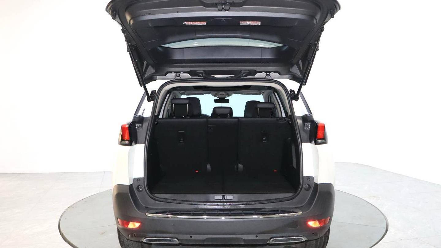 PEUGEOT 2021 5008 360THP 5-seater Strength Edition