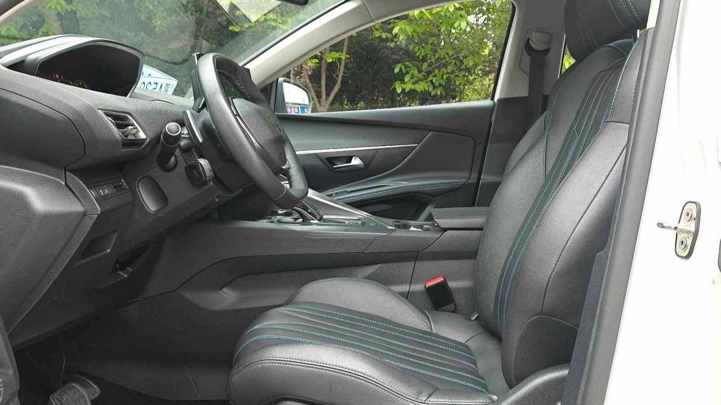 PEUGEOT 2023 5008 400THP Beloved Full Seat Edition with 7 seats