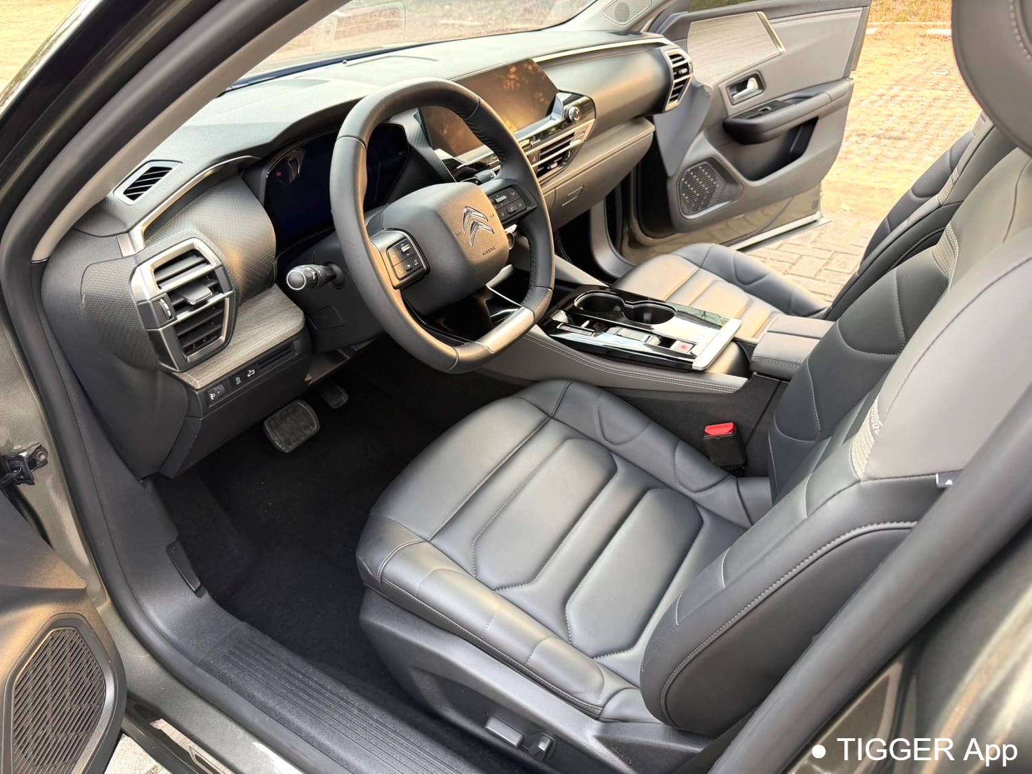 Citroën‌ 2023 Citroën C5 X 1.6T Enjoy Extraordinary Experience