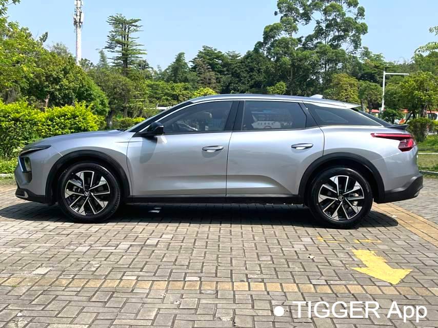 Citroën‌ 2023 Citroën C5 X 1.6T Enjoy Extraordinary Experience