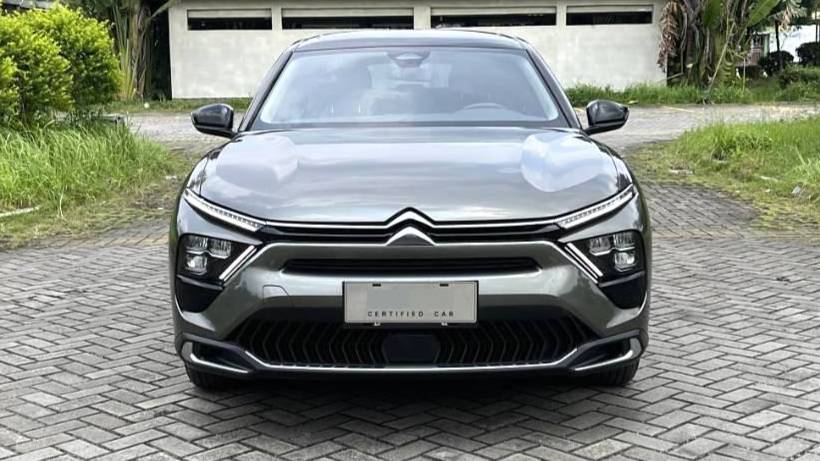 Citroën‌ 2022 Citroën C5 X 1.6T Enjoy Extraordinary Year of the Tiger Opening Red Edition