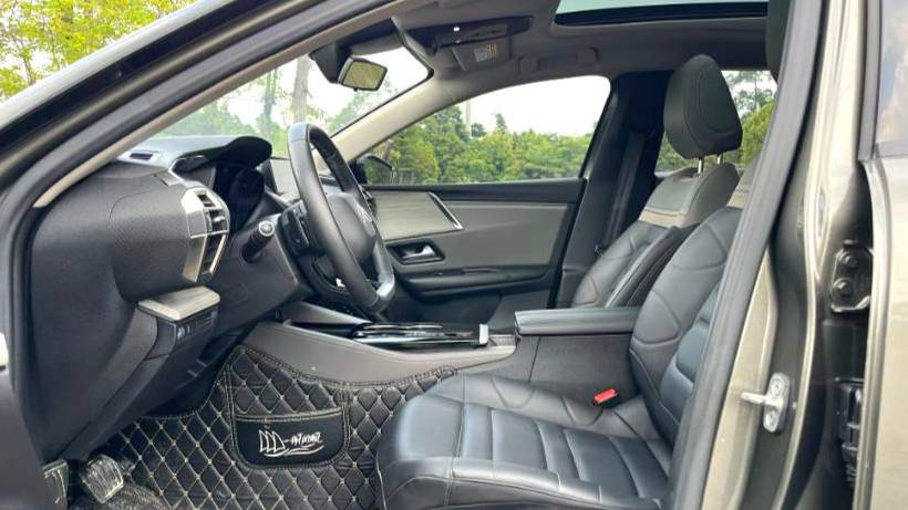 Citroën‌ 2022 Citroën C5 X 1.6T Enjoy Extraordinary Year of the Tiger Opening Red Edition