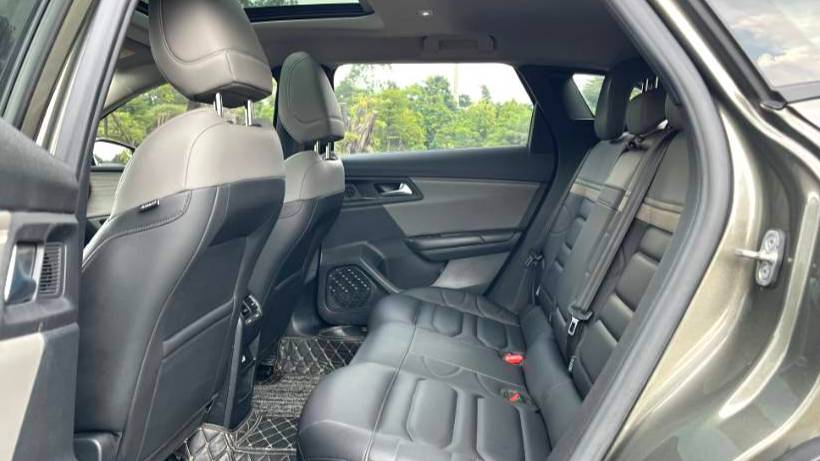 Citroën‌ 2022 Citroën C5 X 1.6T Enjoy Extraordinary Year of the Tiger Opening Red Edition