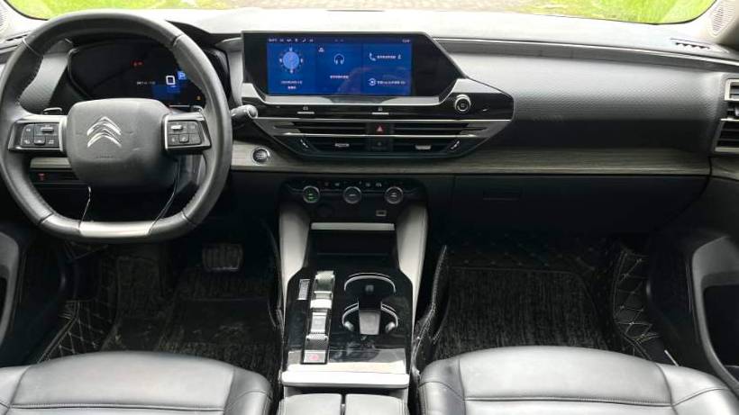 Citroën‌ 2022 Citroën C5 X 1.6T Enjoy Extraordinary Year of the Tiger Opening Red Edition