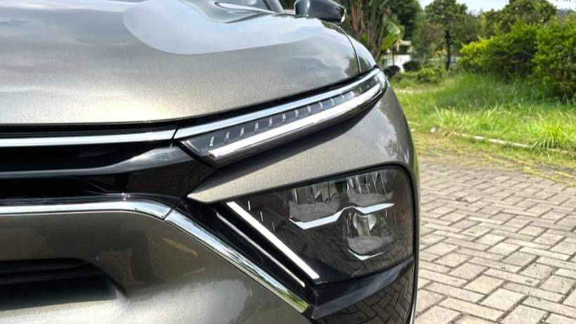 Citroën‌ 2022 Citroën C5 X 1.6T Enjoy Extraordinary Year of the Tiger Opening Red Edition