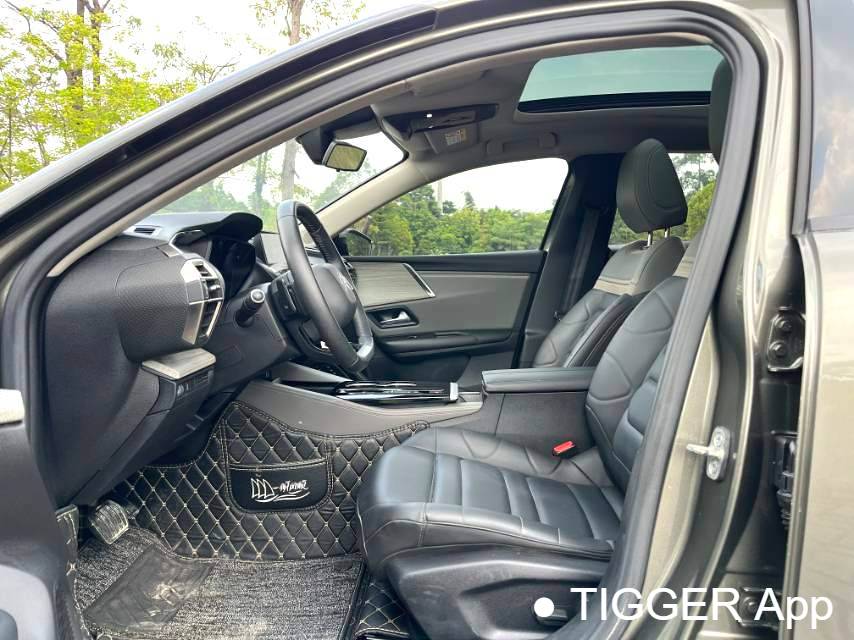 Citroën‌ 2022 Citroën C5 X 1.6T Enjoy Extraordinary Year of the Tiger Opening Red Edition