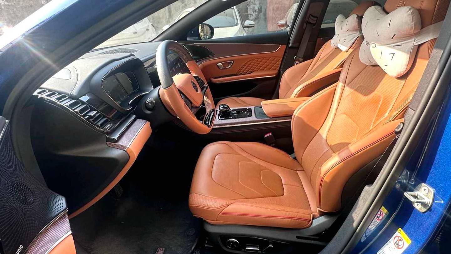 BYD 2022 HAN DM-i Champion 121KM Prestige Edition