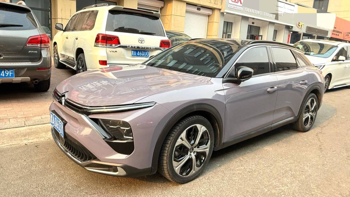 Citroën‌ 2022 Citroën C5 X 1.6T Enjoy Extraordinary Year of the Tiger Opening Red Edition