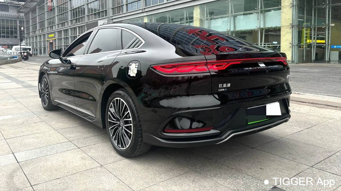 BYD 2023 HAN DM-i Champion 121KM Prestige Edition