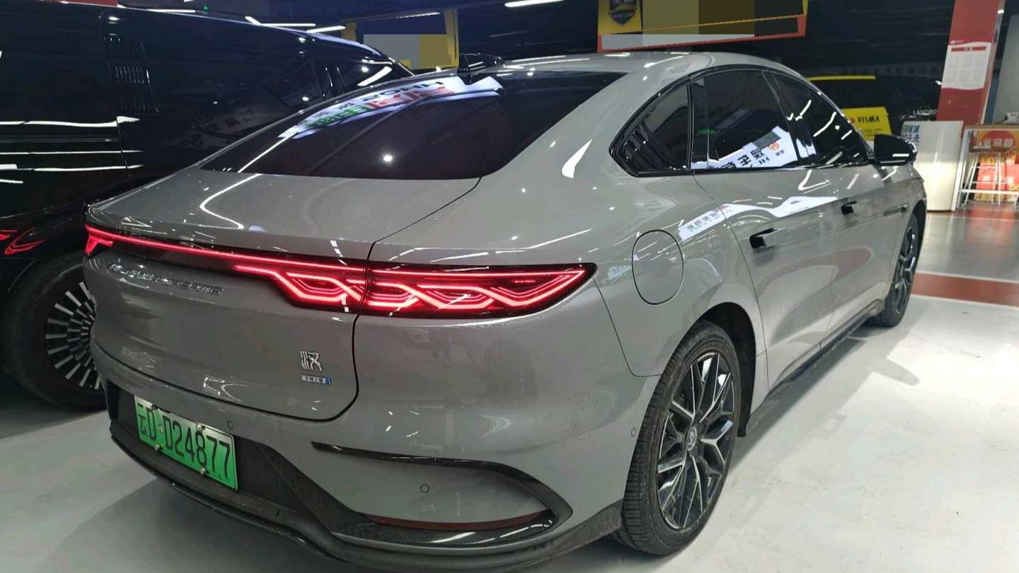 BYD 2025 HAN EV 506KM Luxury Model