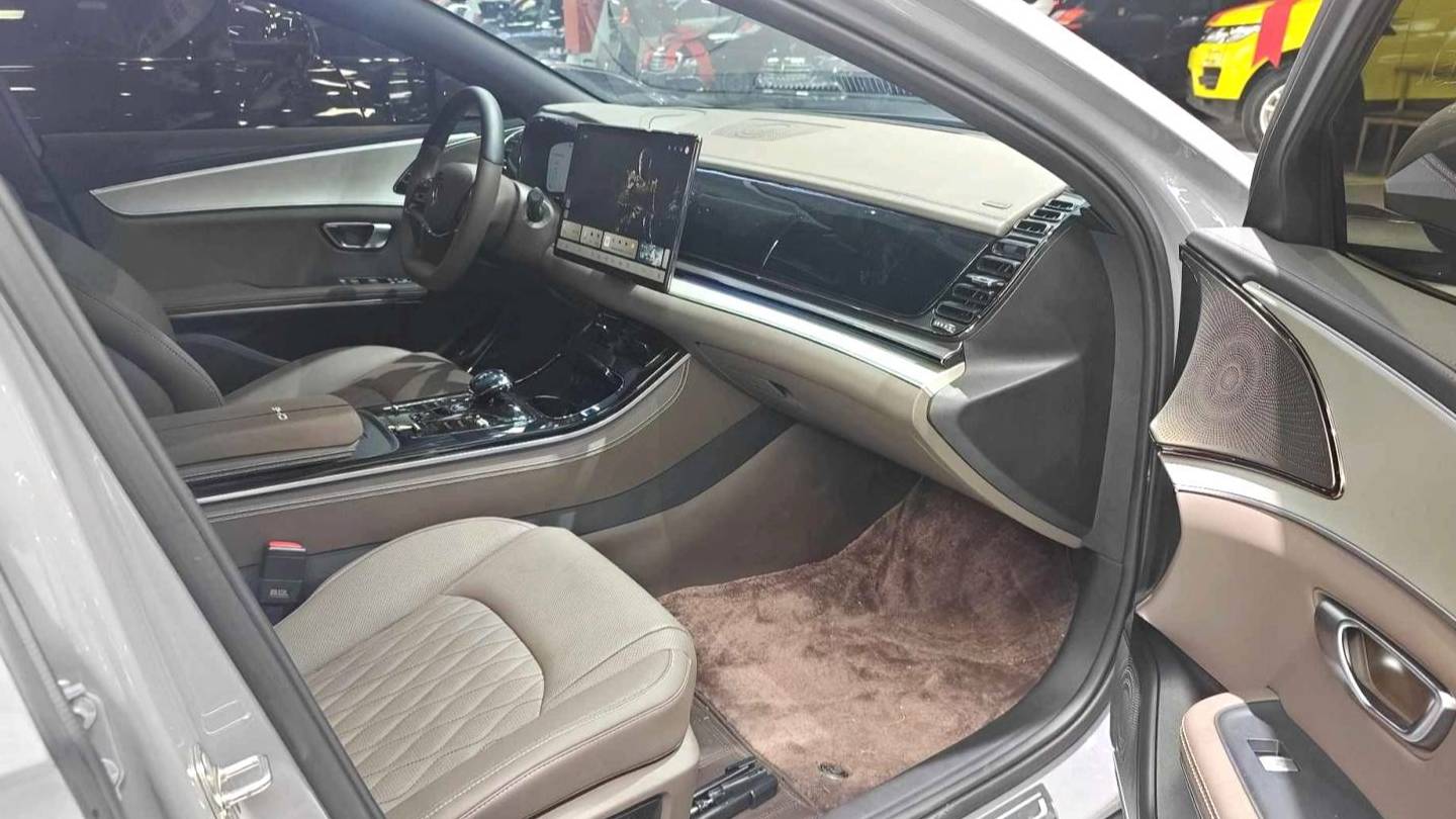 BYD 2025 HAN EV 506KM Luxury Model