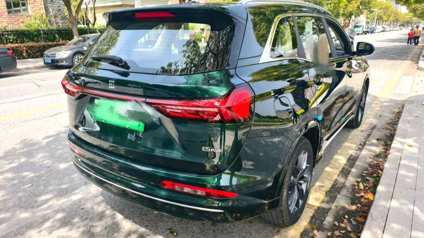 LanDian 2025 E5 PLUS 165km Long Range Enjoyment Edition 7-seater