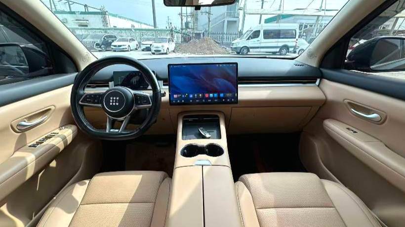 LanDian 2025 E5 PLUS 165km Long Range Travel Comfort Edition 7-seater