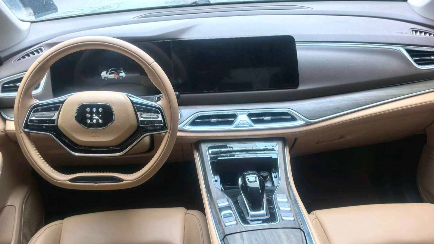 LanDian 2024 E5 Honor Edition 100KM Premium 7-seater