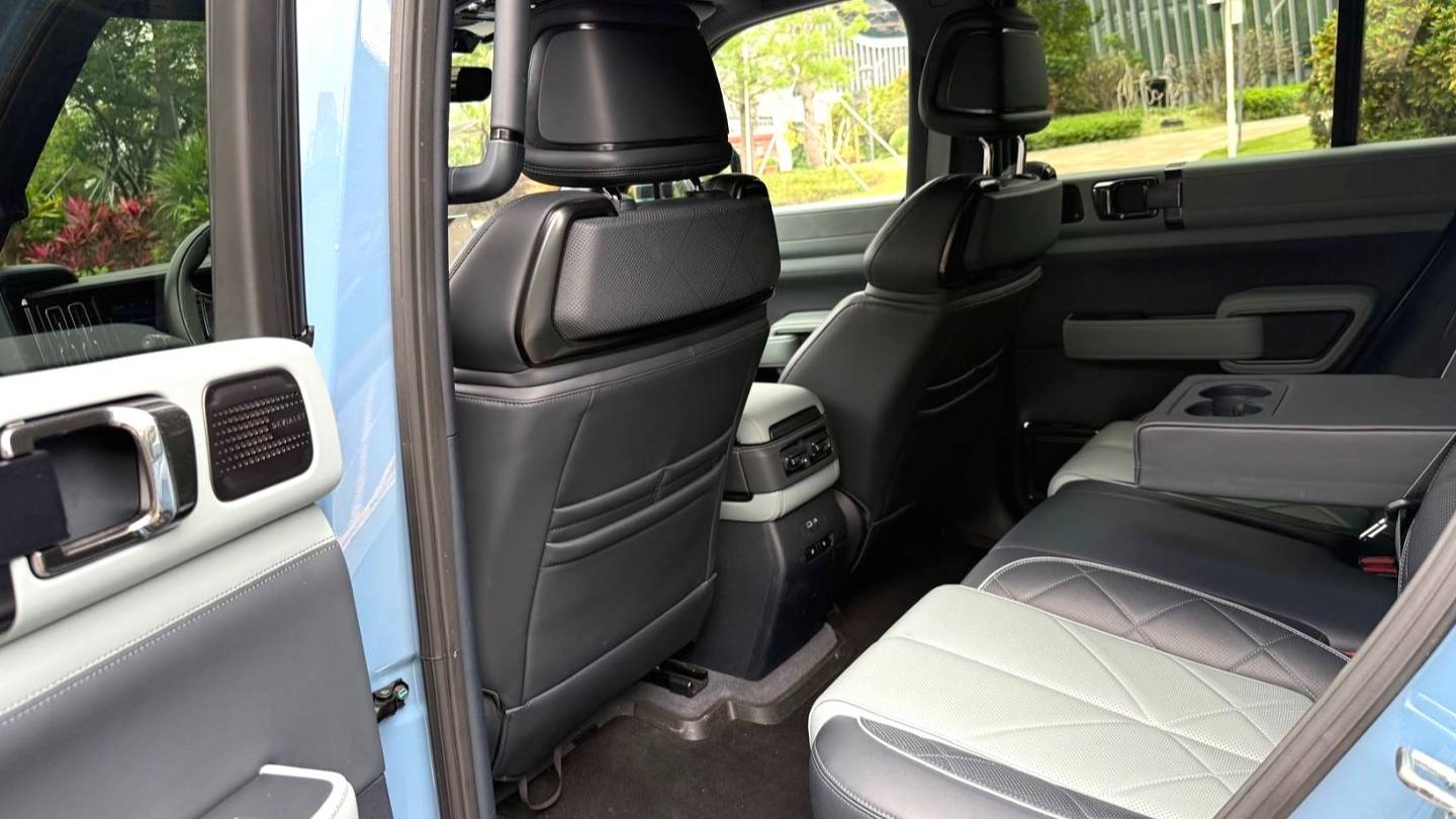 Formula Leopard 2023 5 Pilot Edition