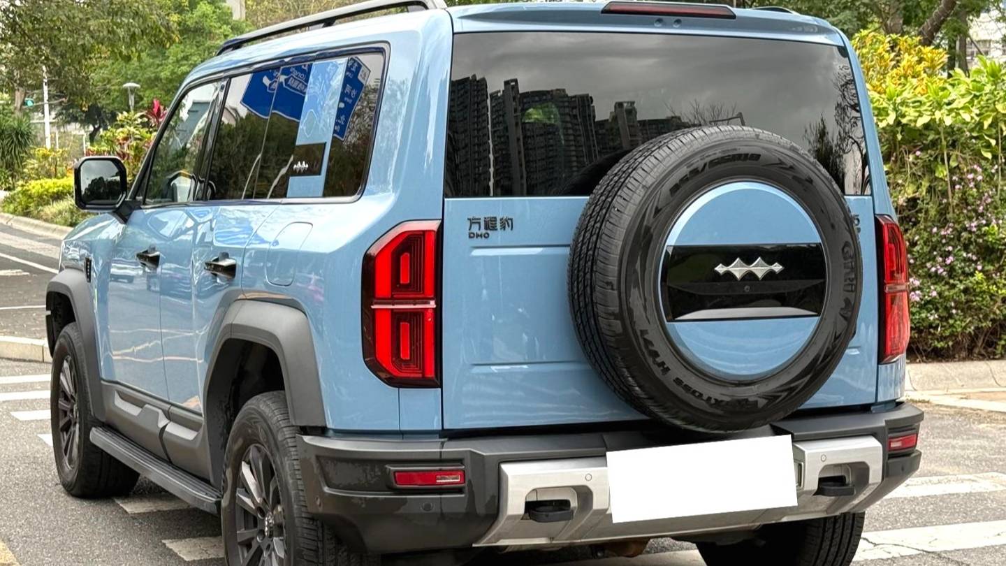 Formula Leopard 2023 5 Pilot Edition