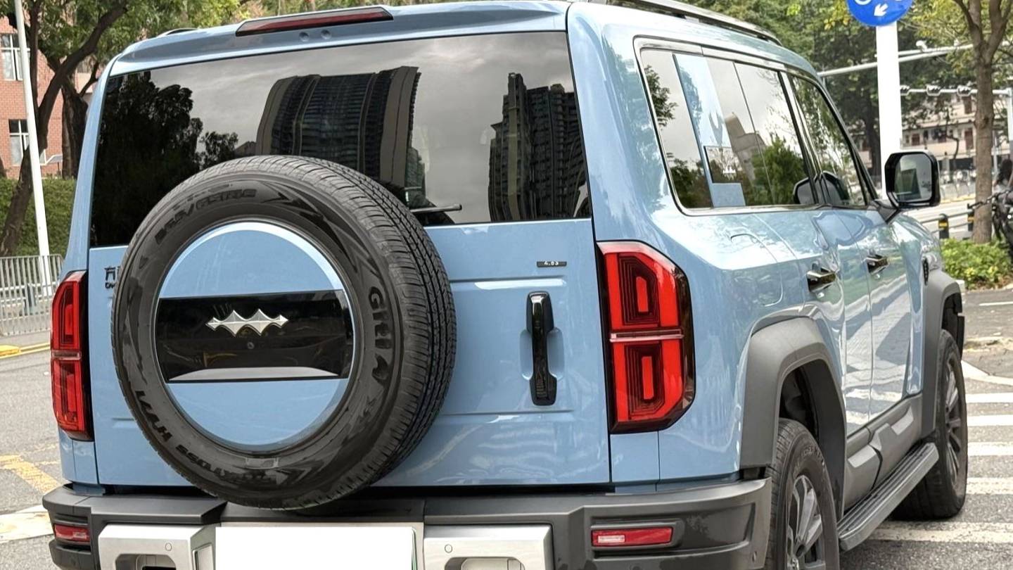 Formula Leopard 2023 5 Pilot Edition