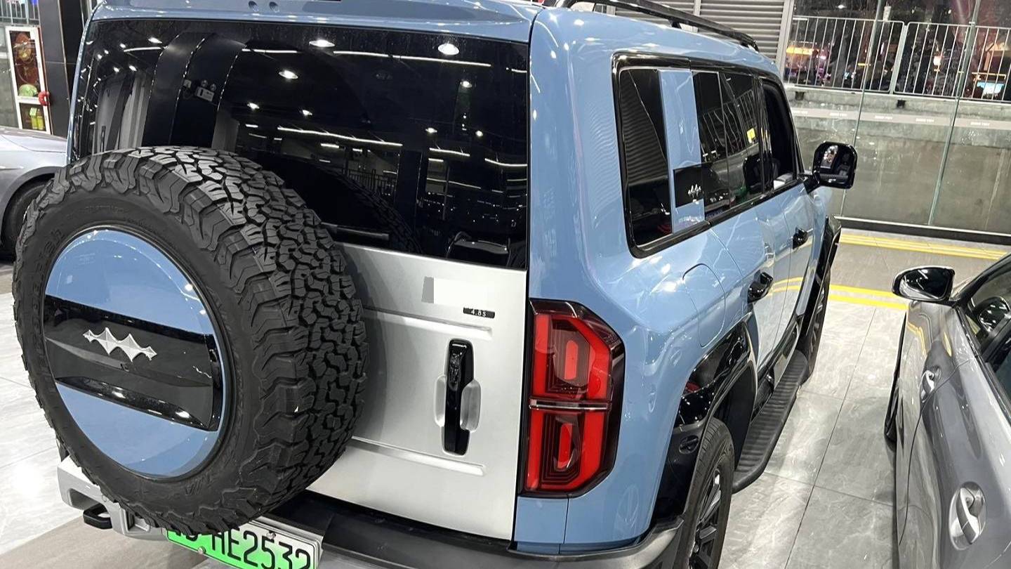 Formula Leopard 2023 5 Pilot Edition