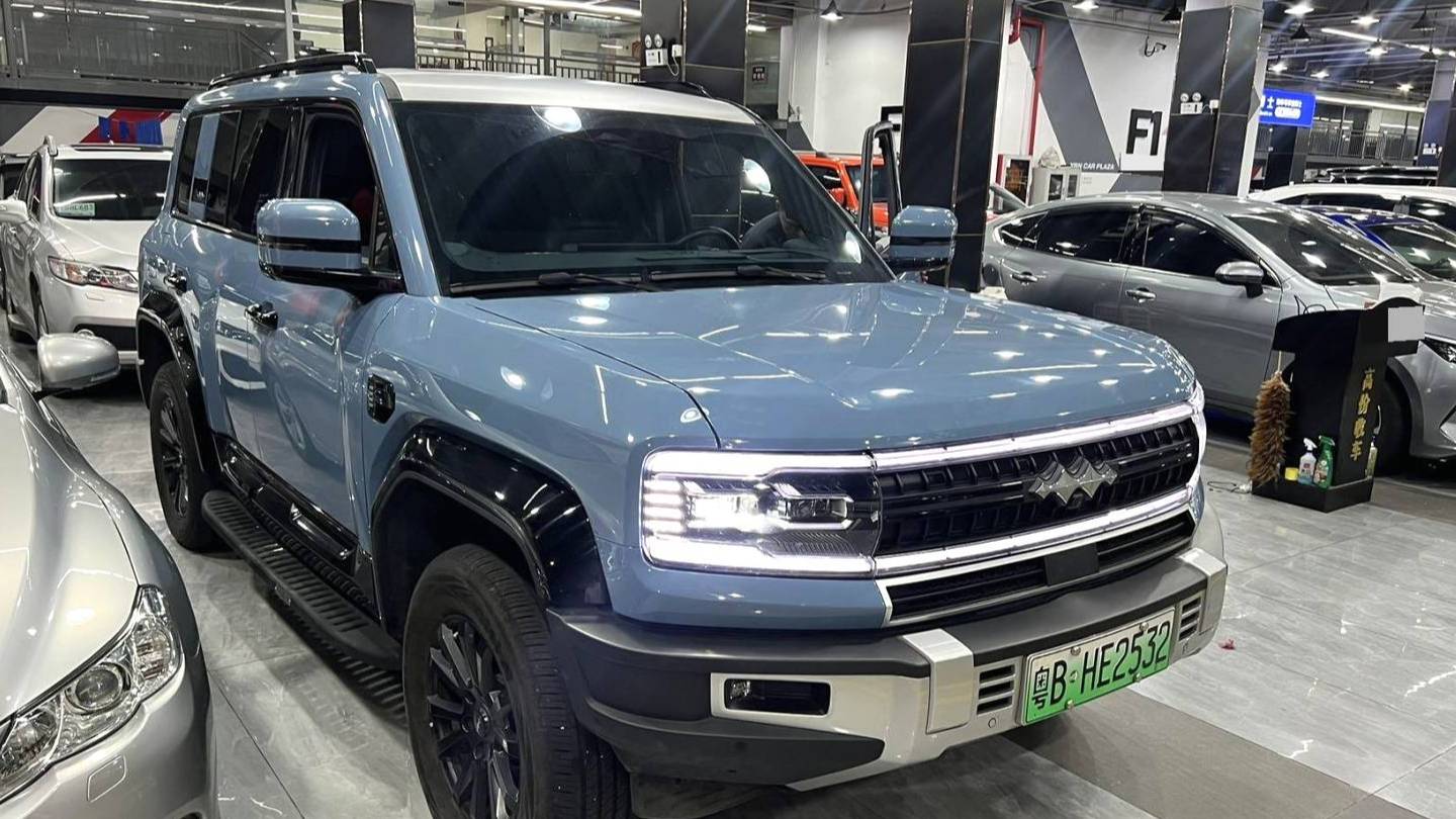 Formula Leopard 2023 5 Pilot Edition