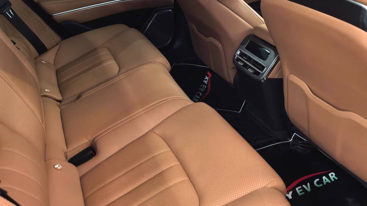 BYD 2025 HAN L DM-p four-wheel drive LiDAR flagship model