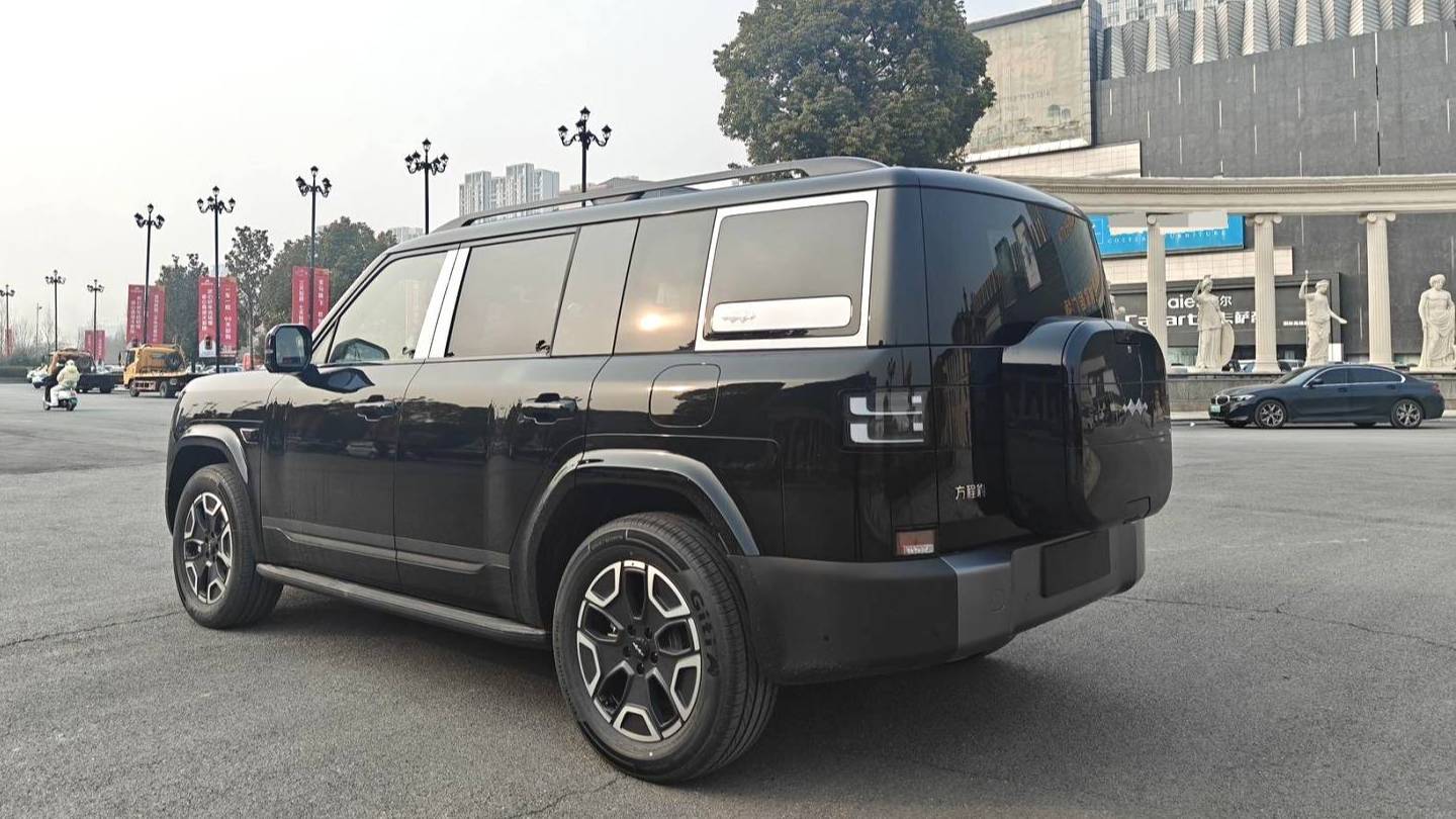 Formula Leopard‌ 2025 T7 135KM two wheel drive Pro version