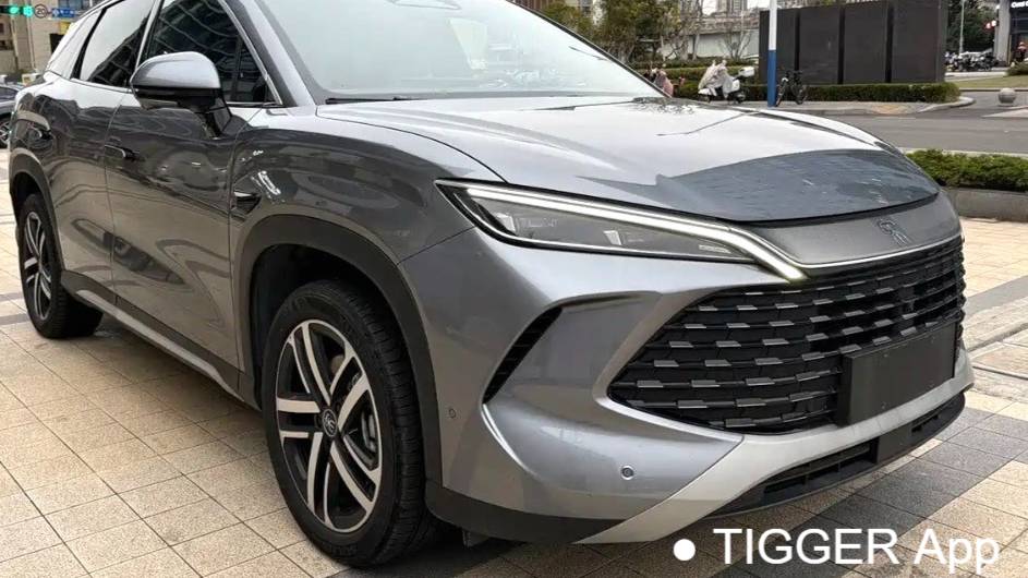 BYD 2025 SONG L DM-i Intelligent driving version 112km overtaking model