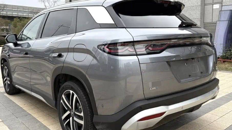 BYD 2025 SONG L DM-i Intelligent driving version 112km overtaking model