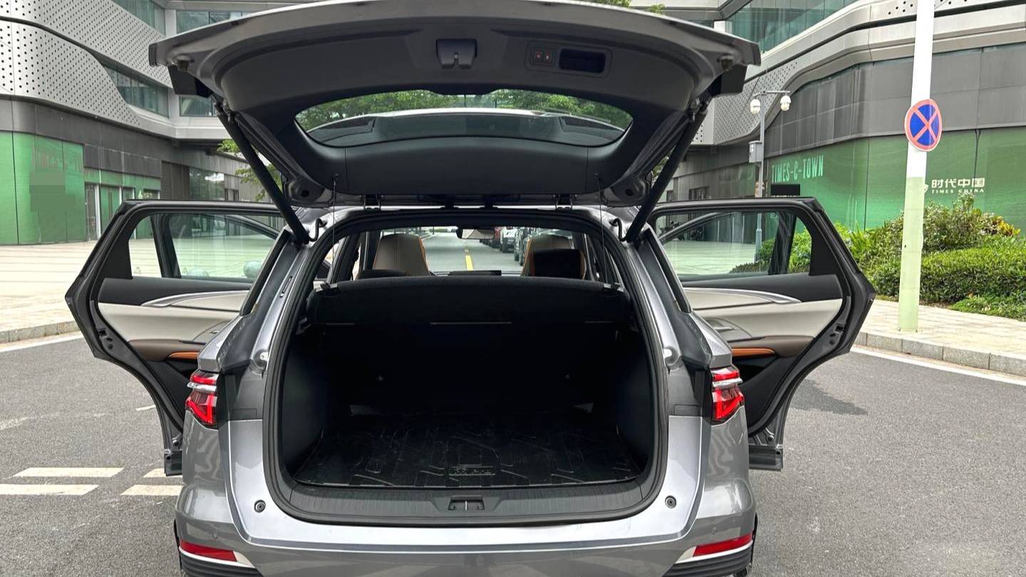 BYD 2022 SONG Pro DM-i 51km Luxury Model