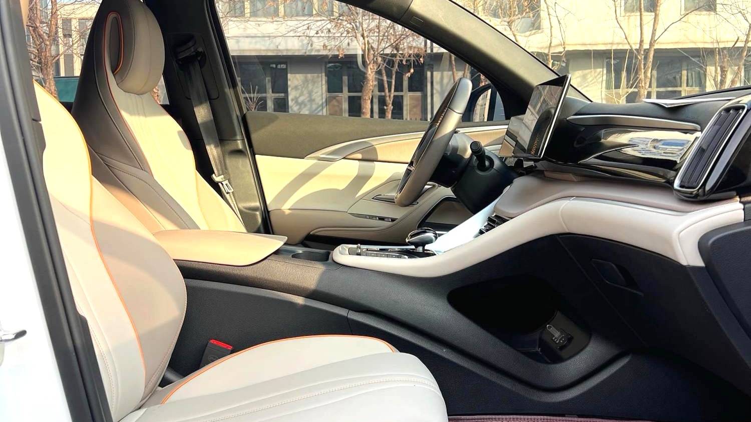 BYD 2024 SONG Pro Honor Edition DM-i 71KM Leading Model