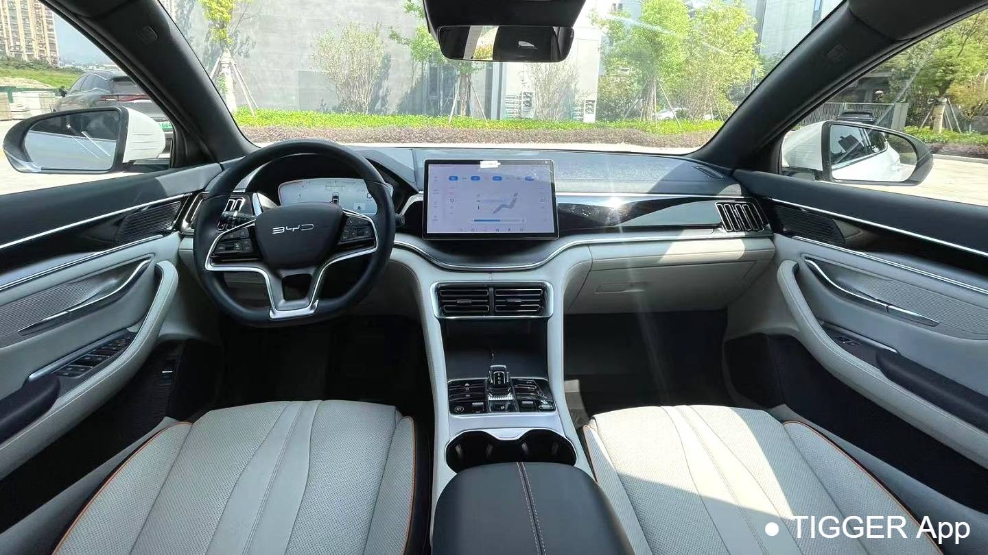 BYD 2023 Song Plus Champion DM-i 110KM Flagship PLUS