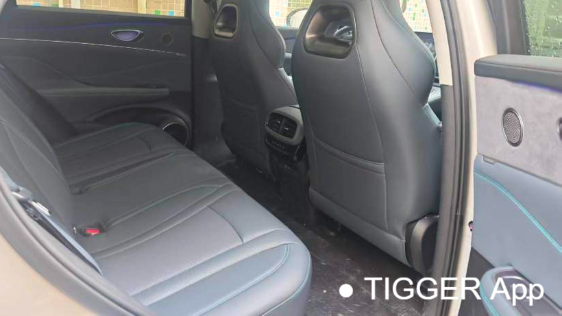 BYD 2025 Sea Lion DM-i 150 Navigation Edition