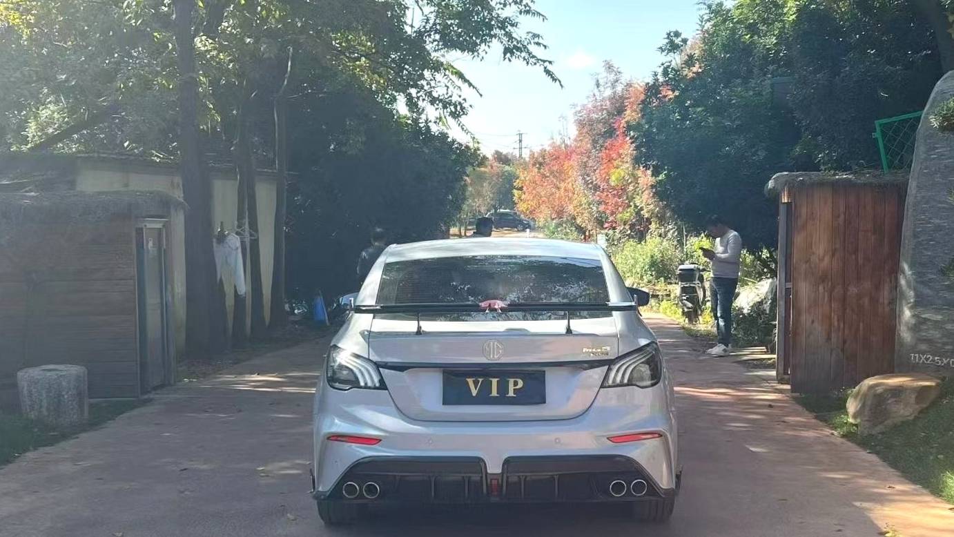 MG 2023 MG6 1.5T XLINE Shark Hunting Edition