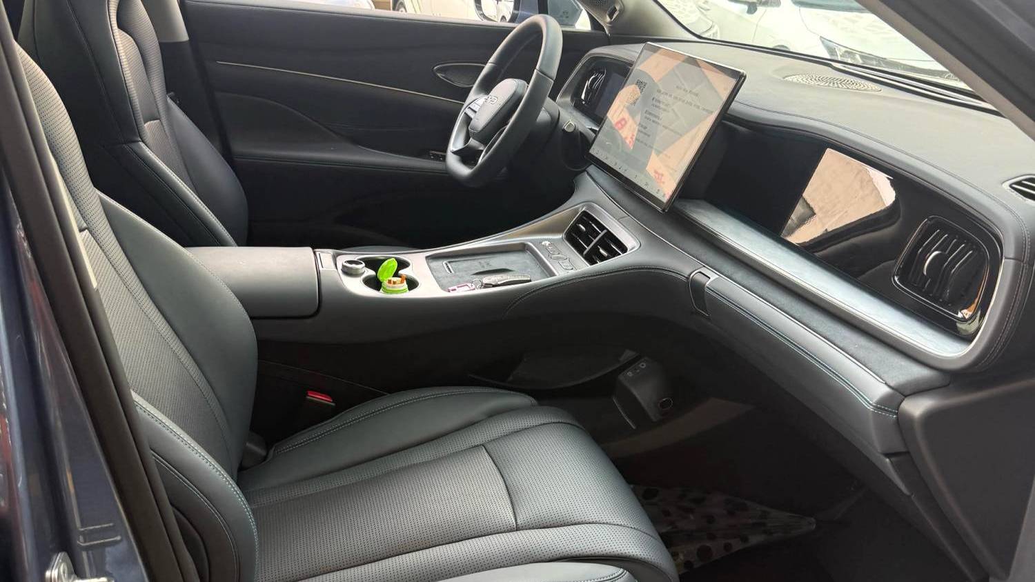 BYD 2025 Sea Lion DM-i 150 Navigation+Edition