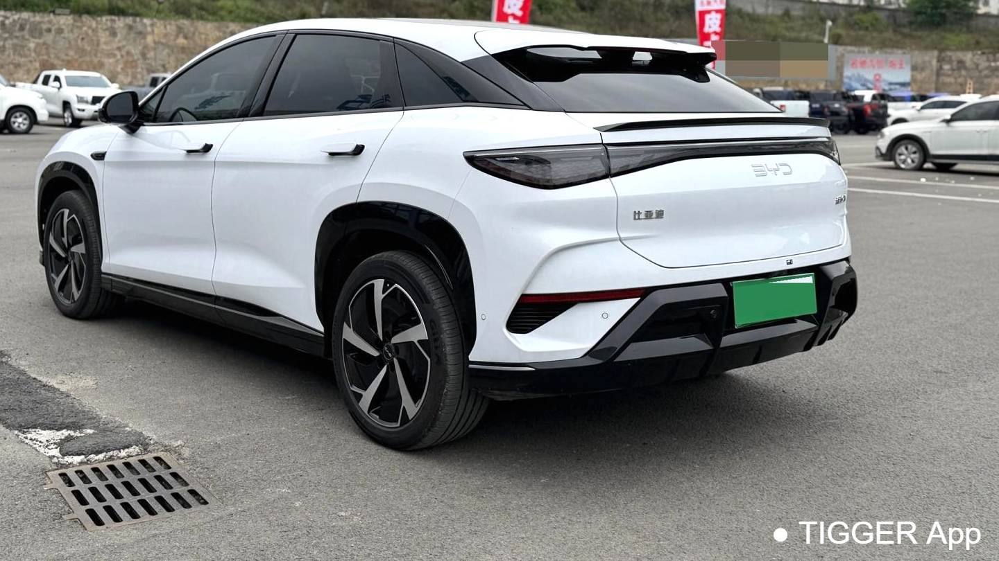 BYD 2024 Sea Lion 07 EV 610 Long Range Edition