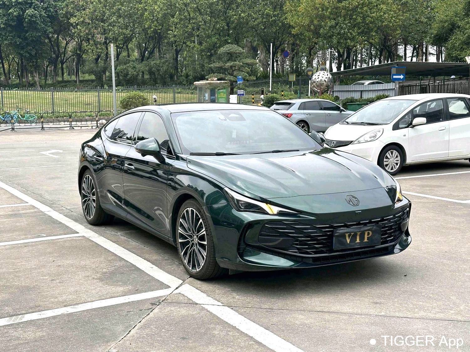 مستعمل MG 2025 MG7 1.5T 300 DCT Elegant Edition