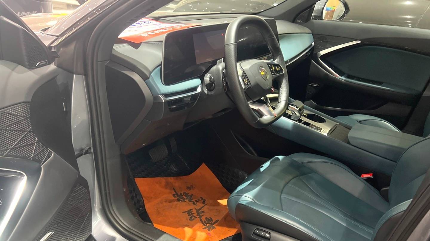 MG 2025 MG7 2.0T Trophy+Super Intelligent Driving Edition
