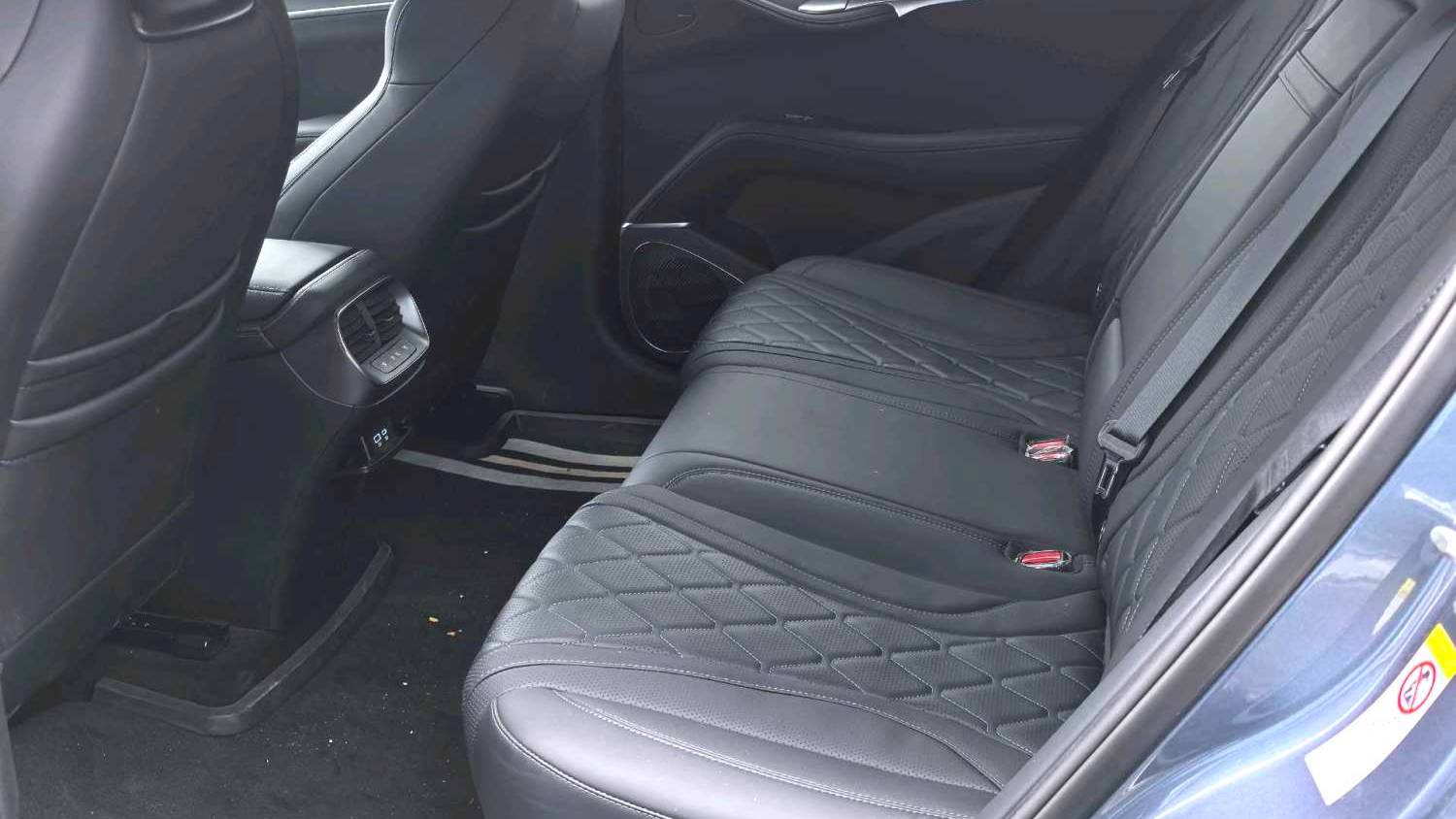 BYD 2025 Sea Lion 07 EV 610 Intelligent Driving Edition